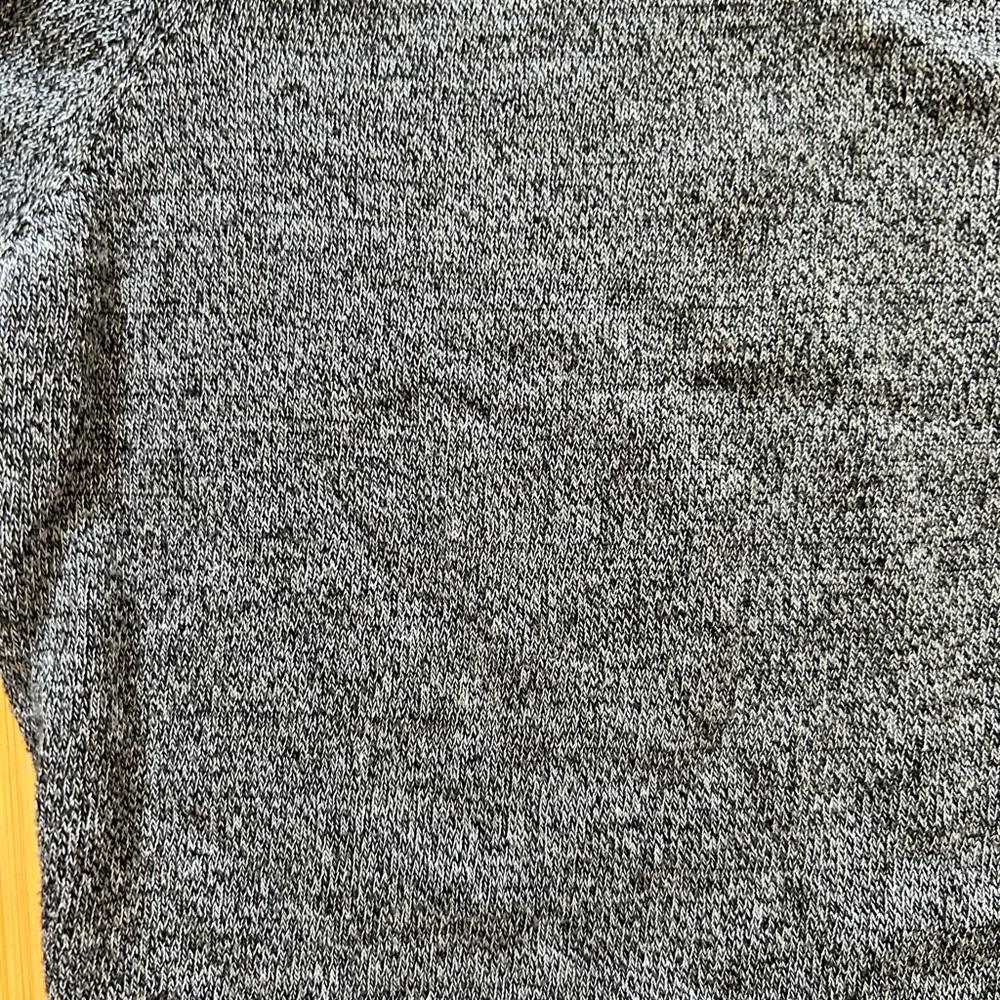 EXPRESS Sweater - Picture 2 of 3